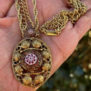 Vintage Signed Celebrity Gold and Red Pendant Necklace